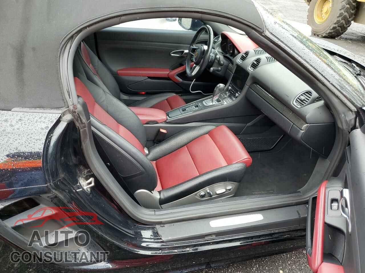PORSCHE BOXSTER 2017 - WP0CA2A80HS220894