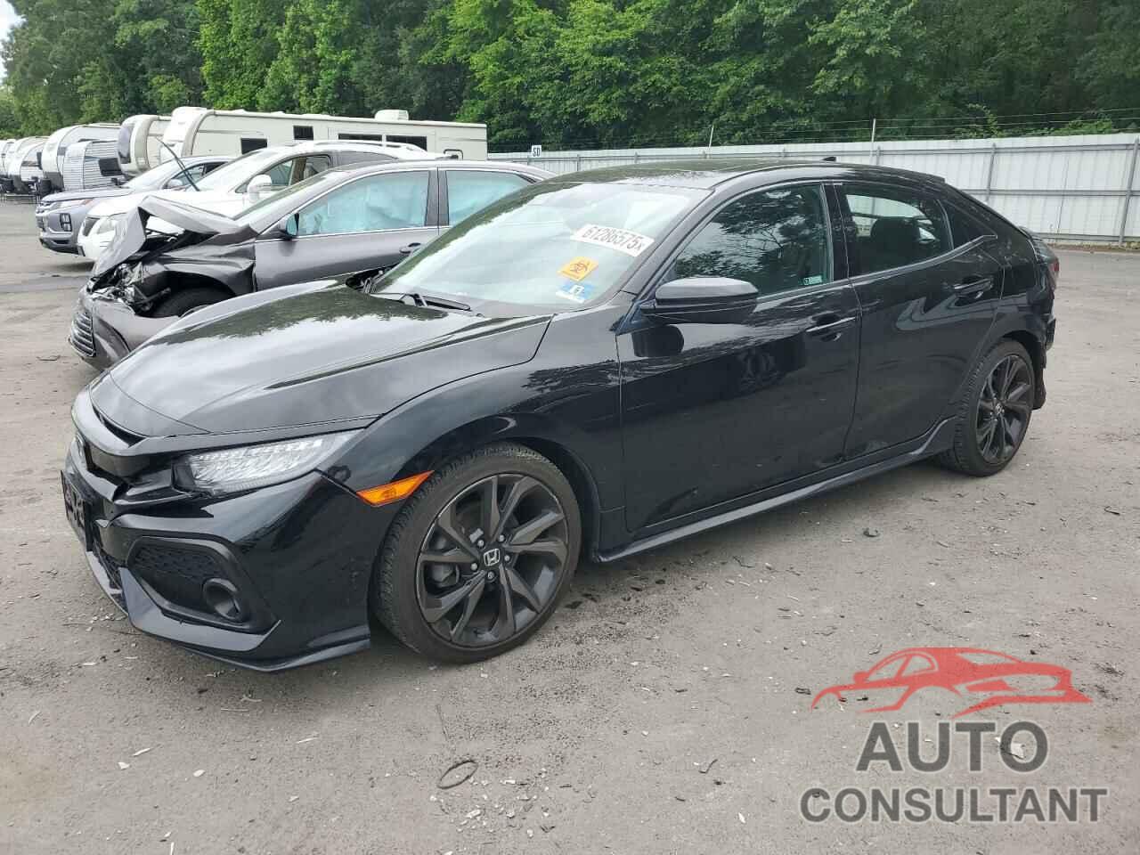 HONDA CIVIC 2018 - SHHFK7H93JU411068
