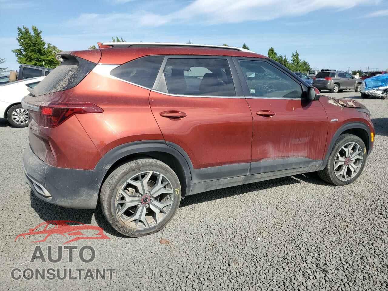 KIA SELTOS 2021 - KNDEUCA21M7052228