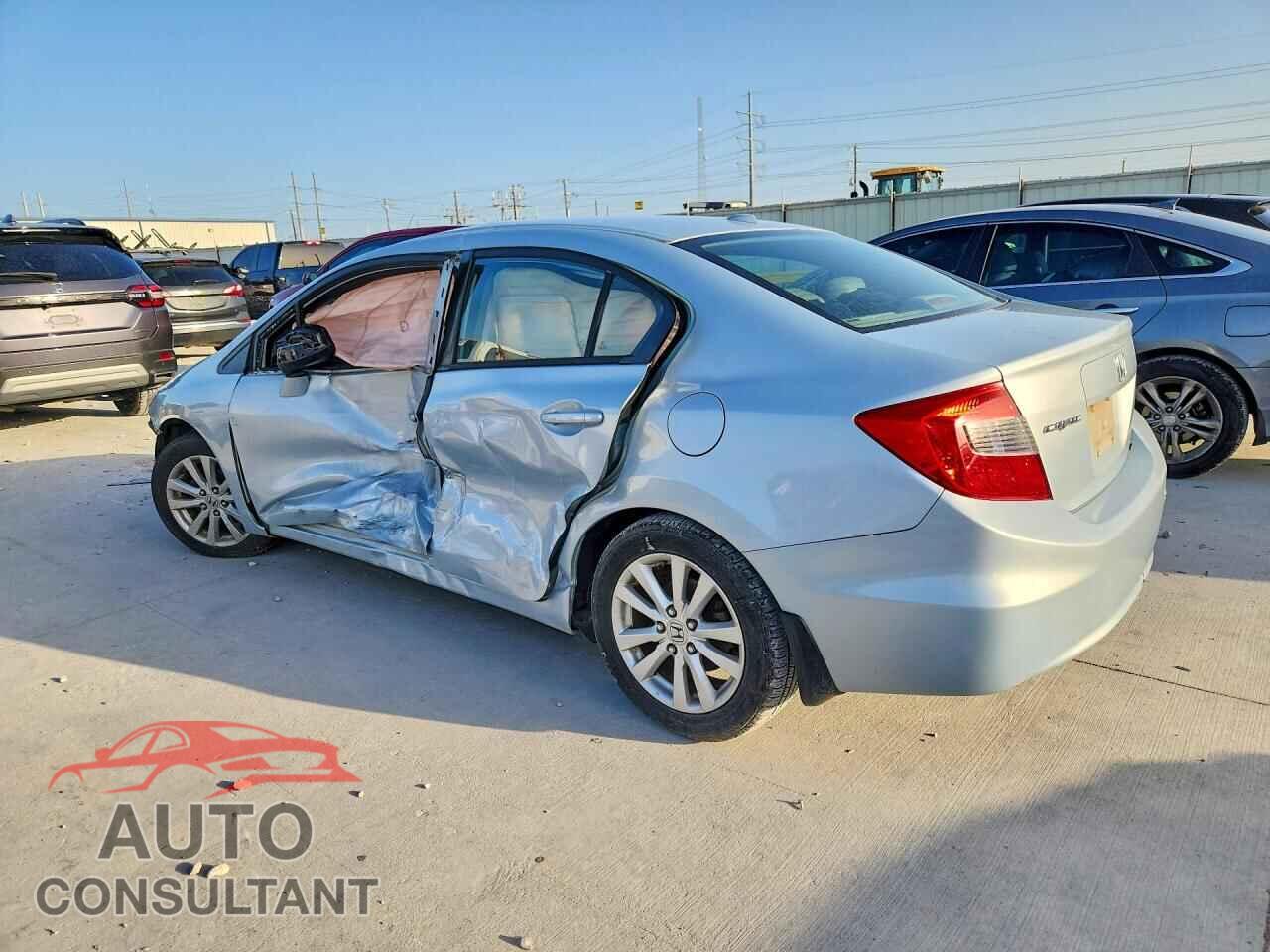 HONDA CIVIC 2012 - 2HGFB2F98CH505839
