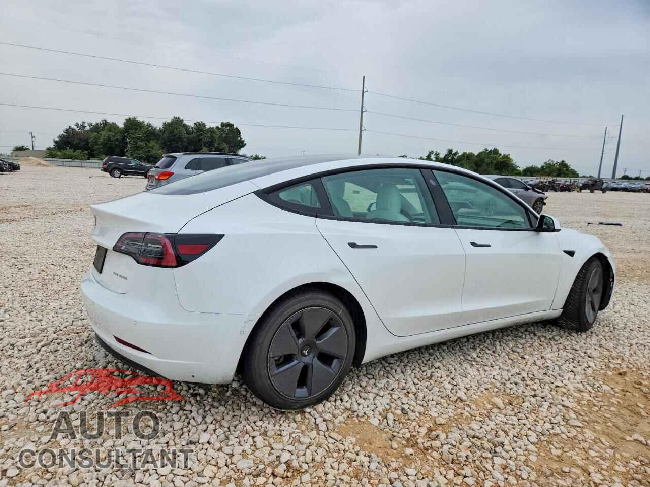 TESLA MODEL 3 2022 - 5YJ3E1EB4NF231233