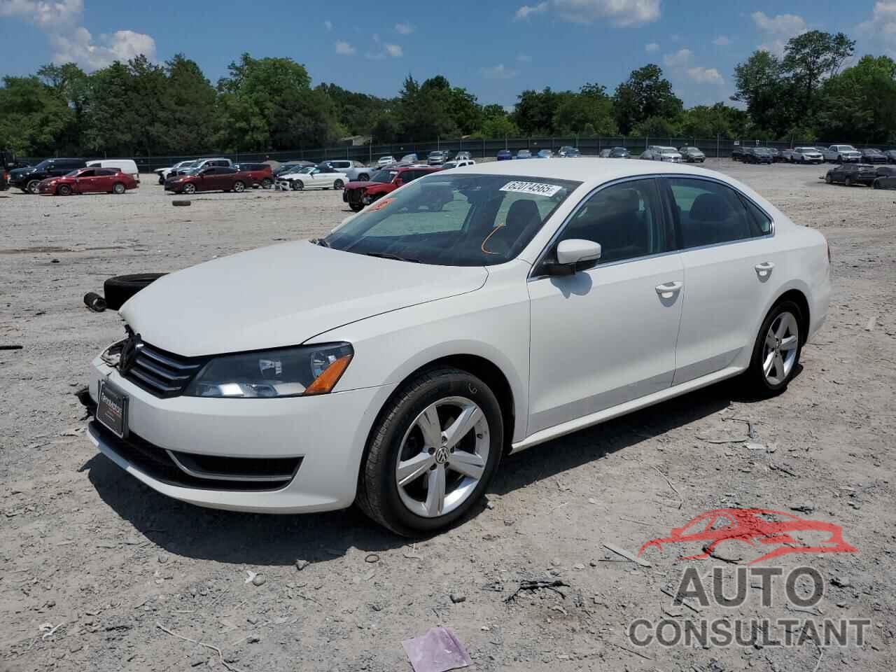 VOLKSWAGEN PASSAT 2013 - 1VWBP7A39DC093527