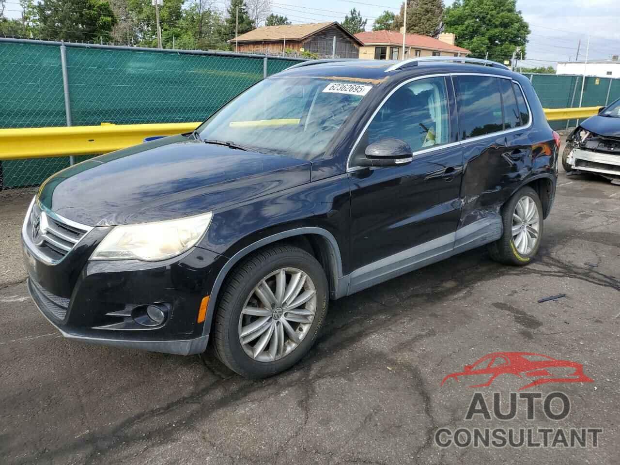 VOLKSWAGEN TIGUAN 2010 - WVGBV7AX9AW502062