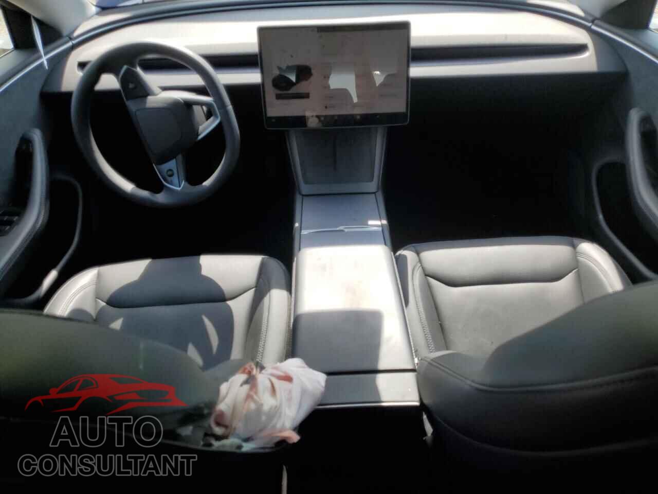 TESLA MODEL 3 2024 - 5YJ3E1EB2RF788275