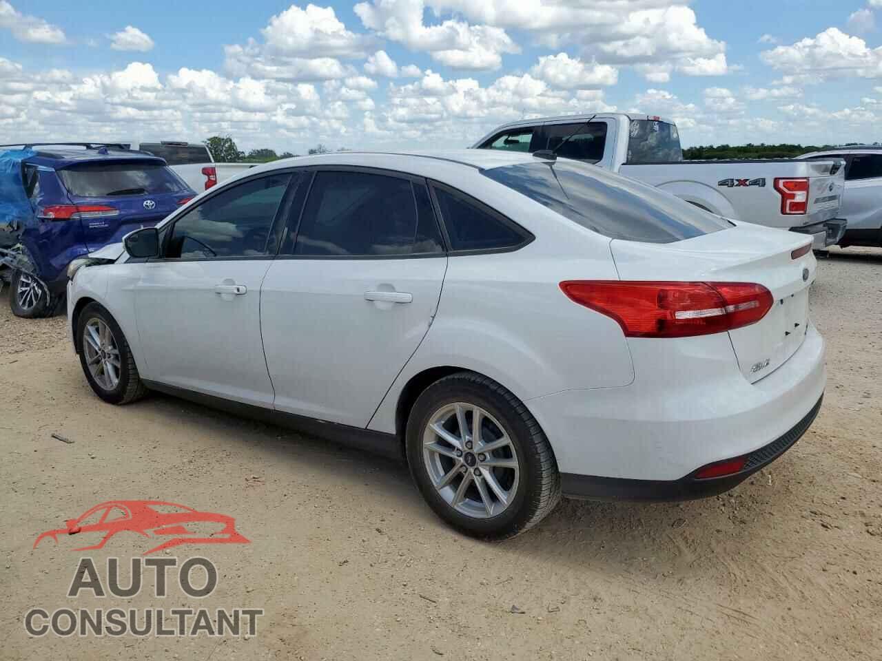 FORD FOCUS 2016 - 1FADP3F20GL245385