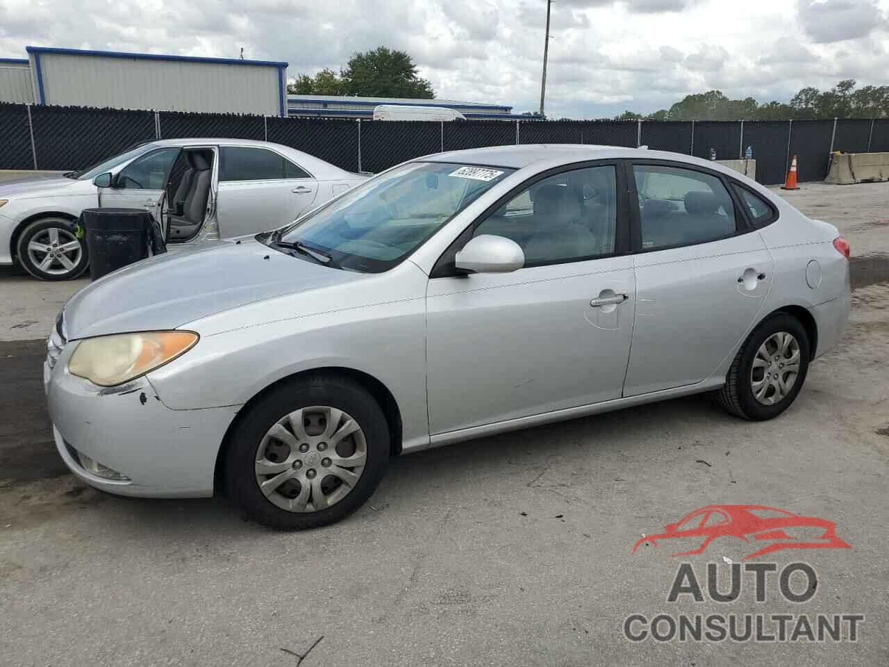 HYUNDAI ELANTRA 2010 - KMHDU4AD3AU863055
