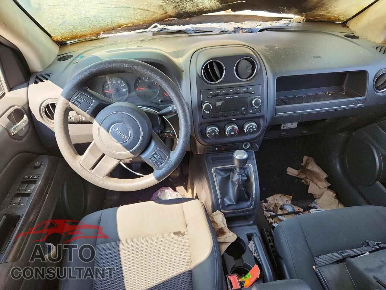 JEEP COMPASS 2013 - 1C4NJDBB8DD180822