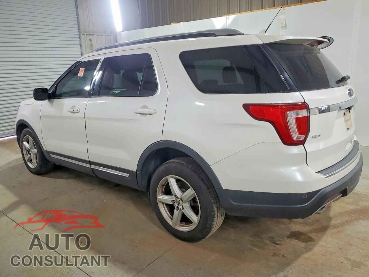FORD EXPLORER 2018 - 1FM5K7D88JGB94516