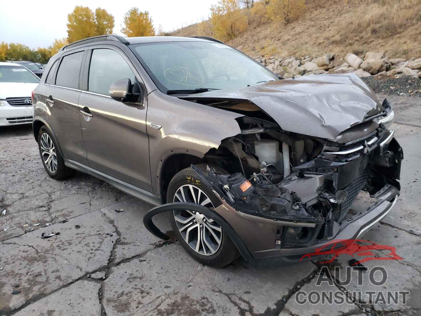 MITSUBISHI OUTLANDER 2018 - JA4AR4AW6JU003137