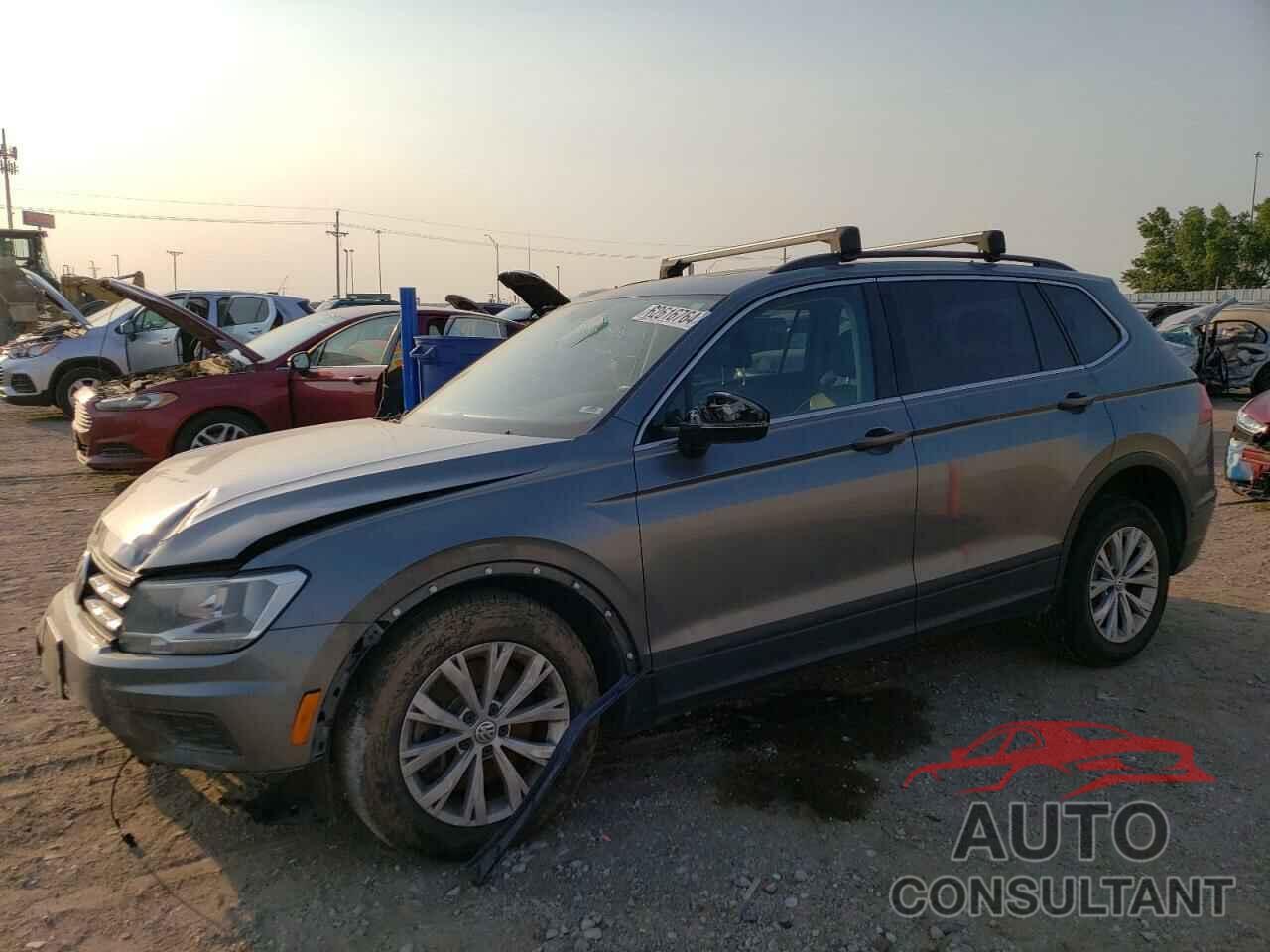 VOLKSWAGEN TIGUAN 2019 - 3VV2B7AXXKM034858