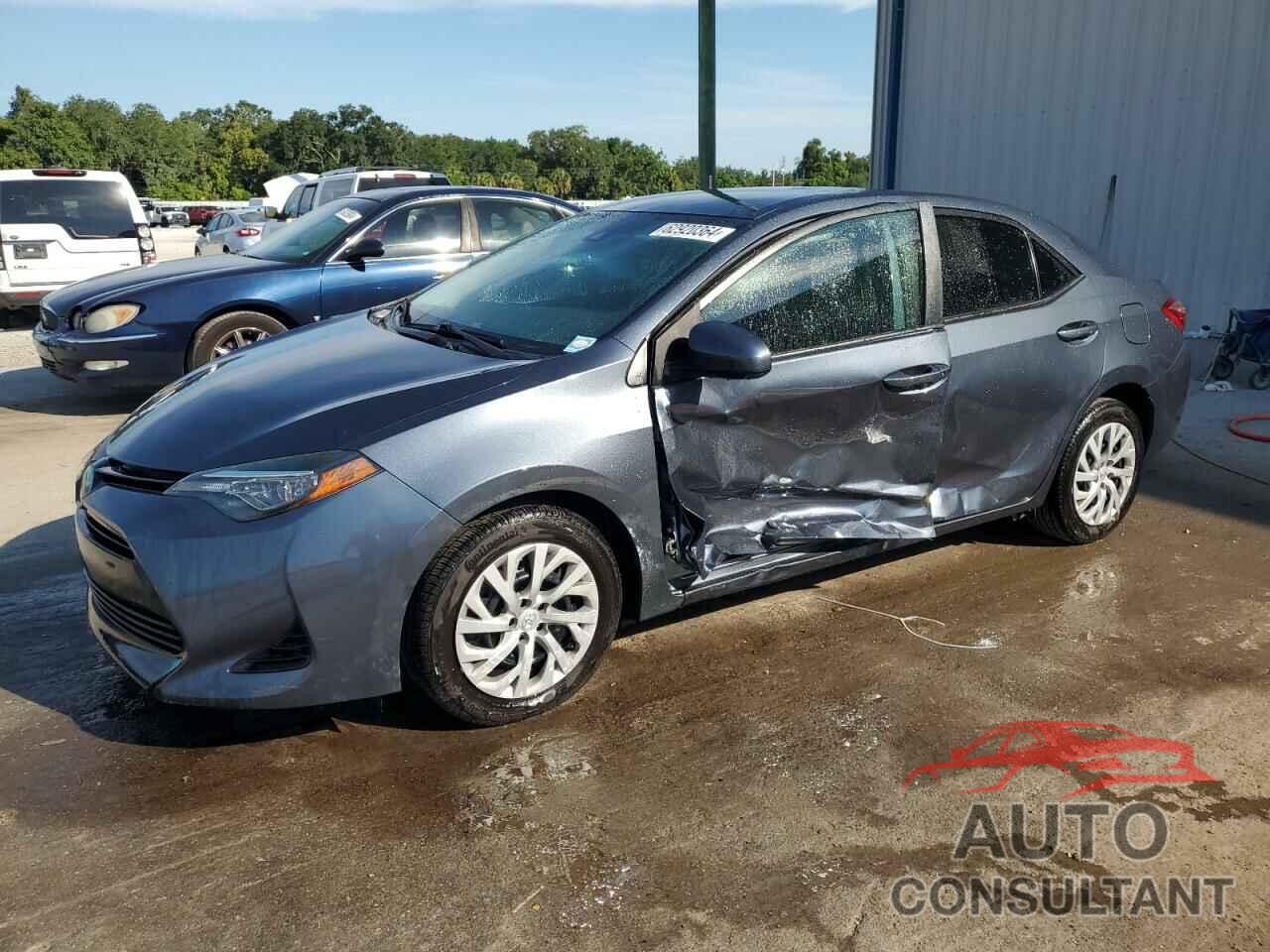 TOYOTA COROLLA 2018 - 2T1BURHE7JC018164