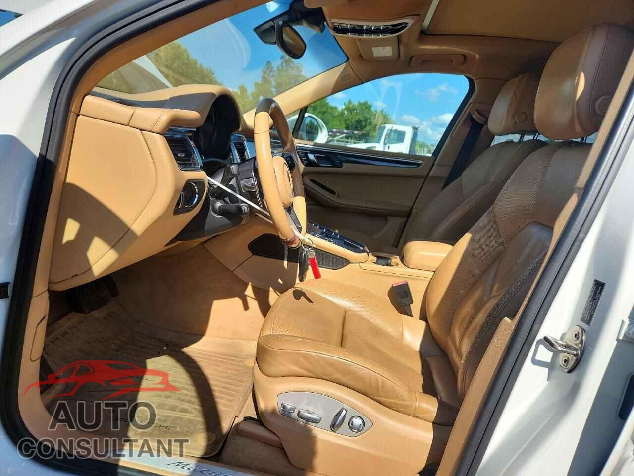 PORSCHE MACAN 2016 - WP1AB2A51GLB50579