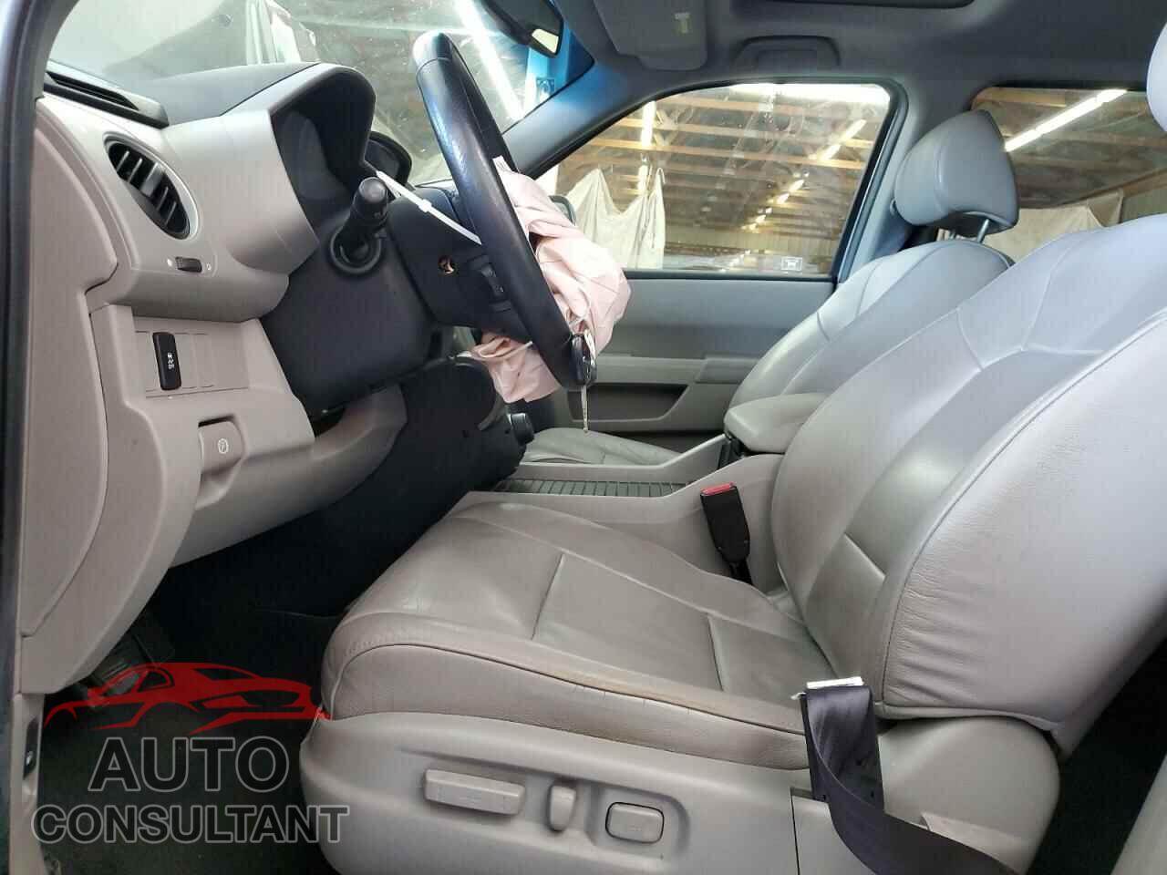 HONDA PILOT 2012 - 5FNYF4H61CB084532