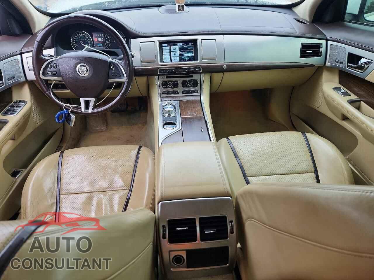 JAGUAR XF 2013 - SAJXJ0EF9D8S79059