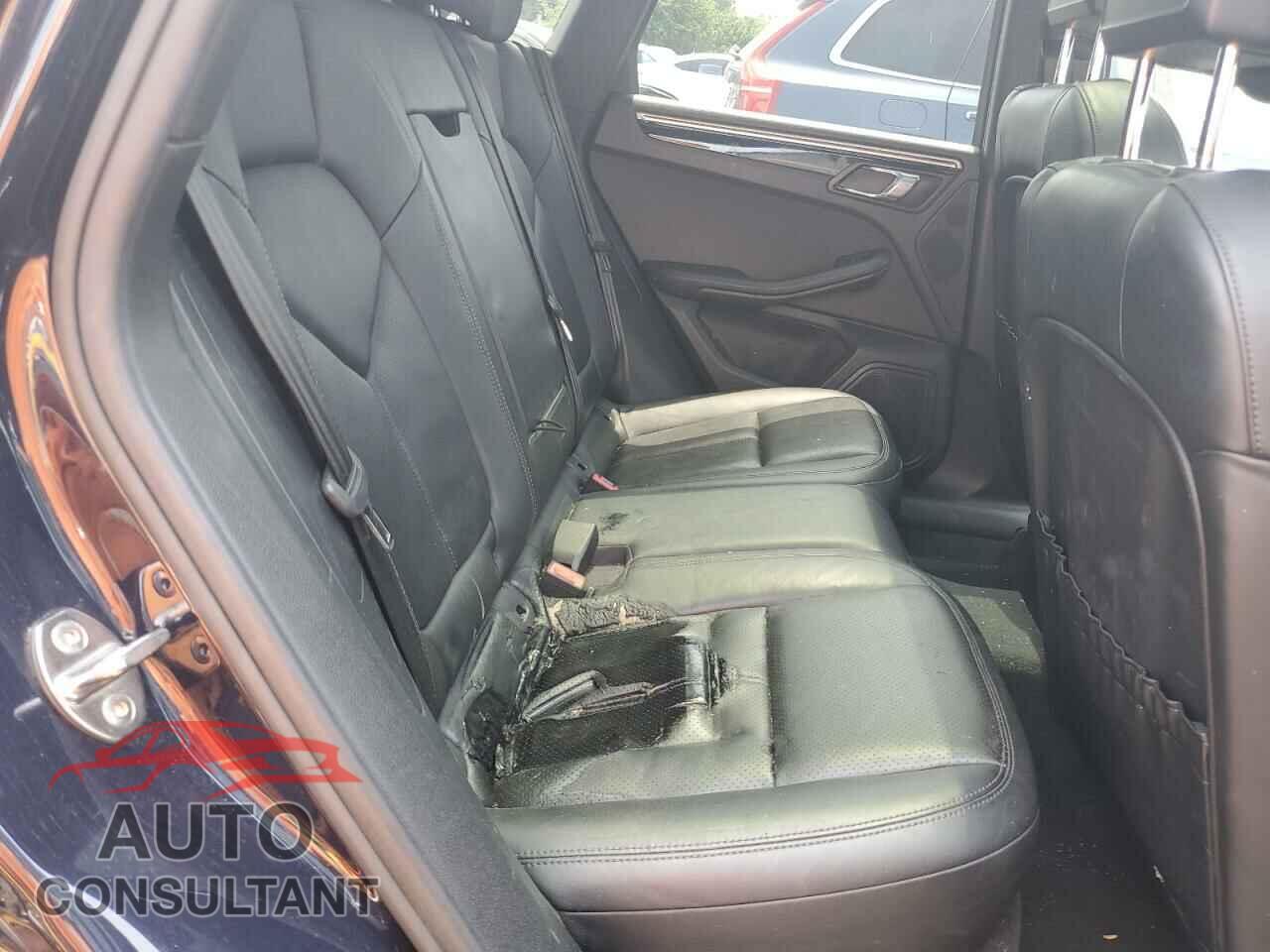 PORSCHE MACAN 2017 - WP1AA2A52HLB08488
