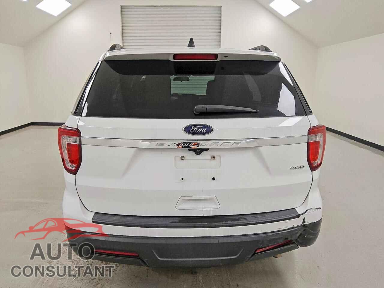 FORD EXPLORER 2018 - 1FM5K8B84JGB13262