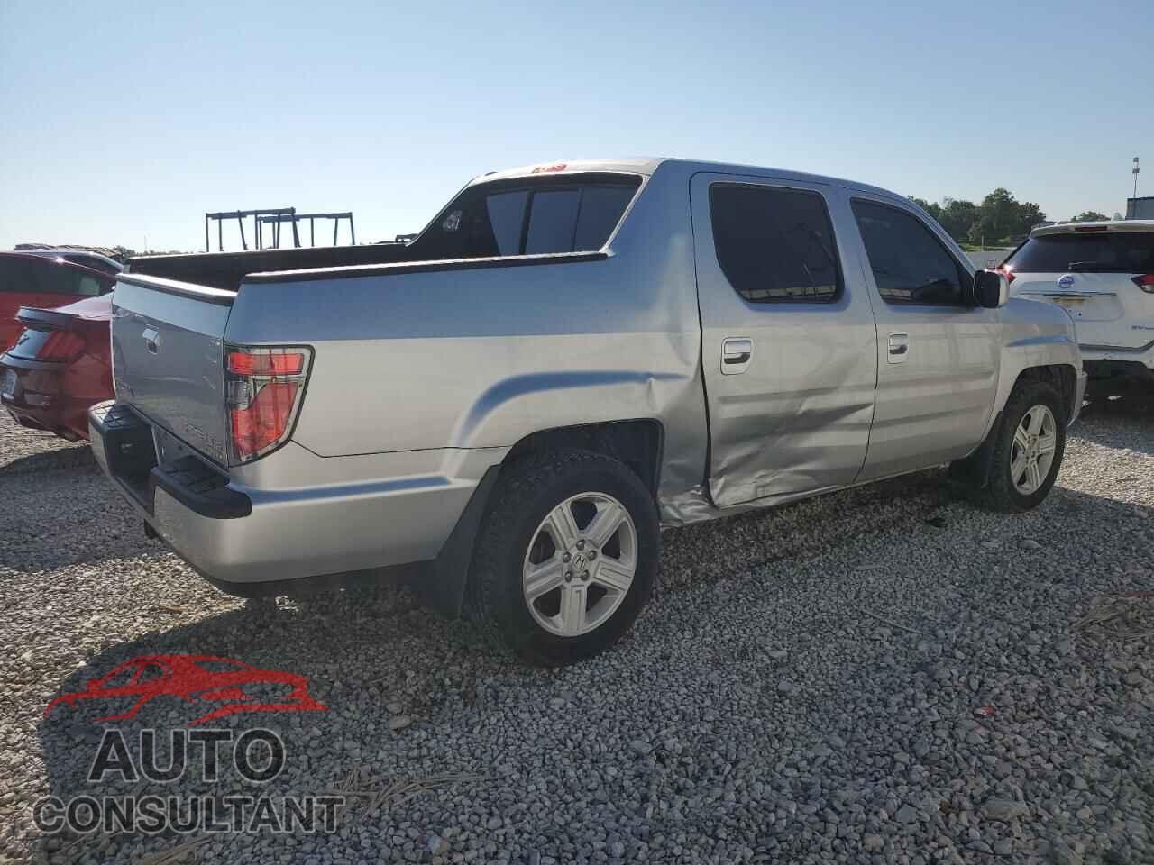 HONDA RIDGELINE 2013 - 5FPYK1F57DB019052