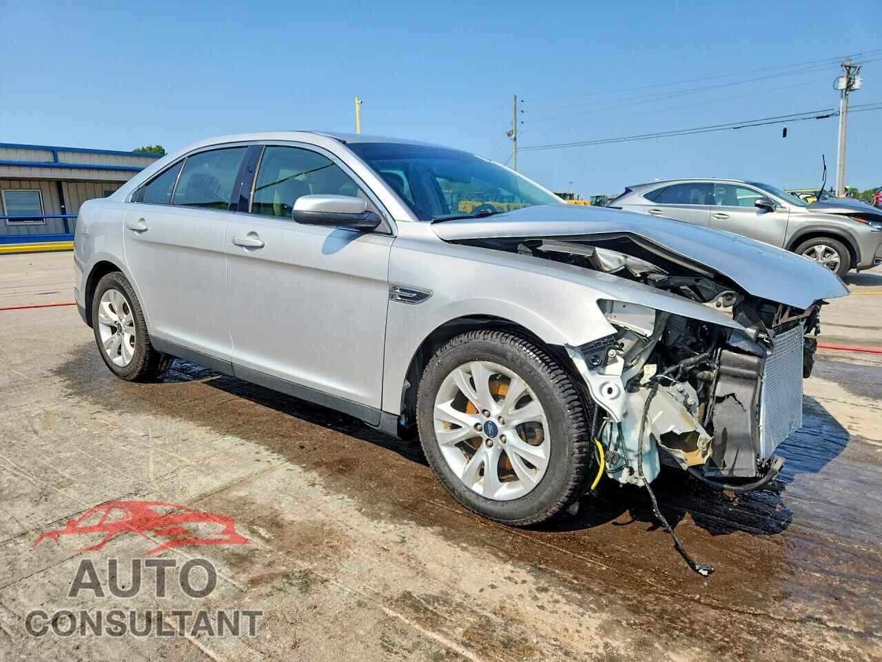 FORD TAURUS 2011 - 1FAHP2EW1BG104732