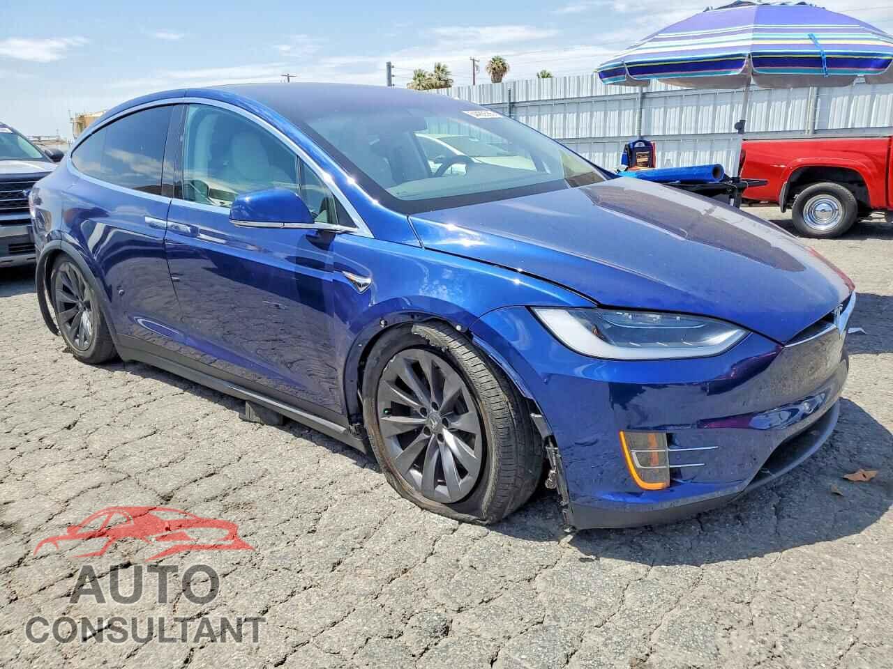 TESLA MODEL X 2017 - 5YJXCBE22HF078482