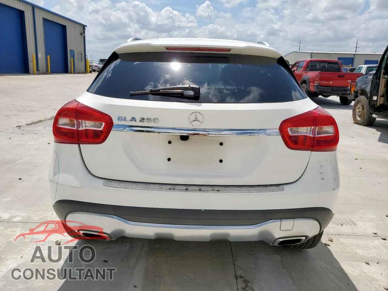MERCEDES-BENZ GLA-CLASS 2020 - WDCTG4EB9LU024766