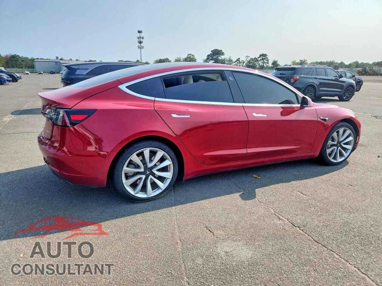 TESLA MODEL 3 2018 - 5YJ3E1EB2JF147552