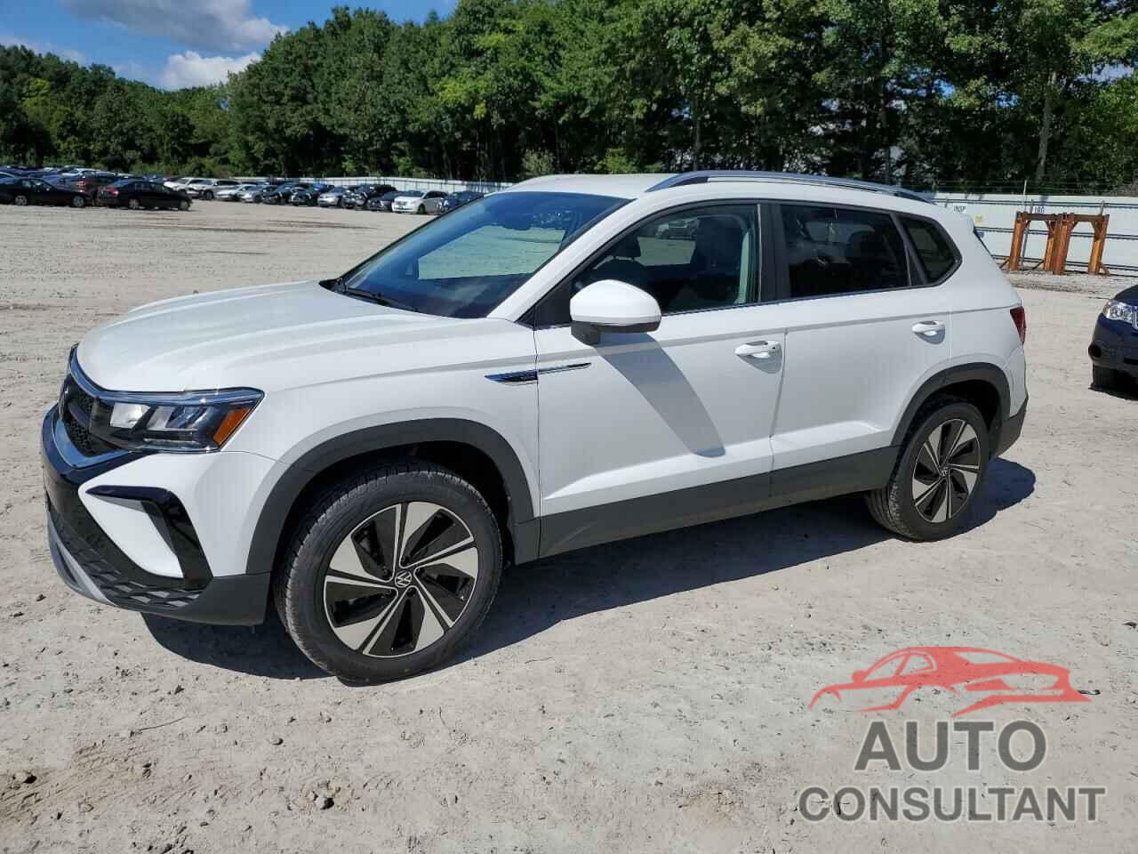 VOLKSWAGEN TAOS SE 2024 - 3VVUX7B22RM038720