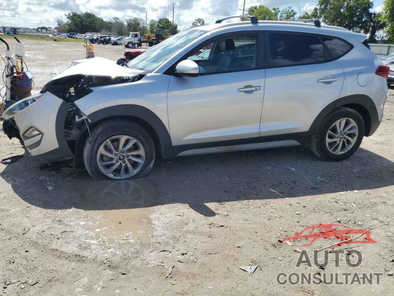 HYUNDAI TUCSON 2017 - KM8J33A45HU519298