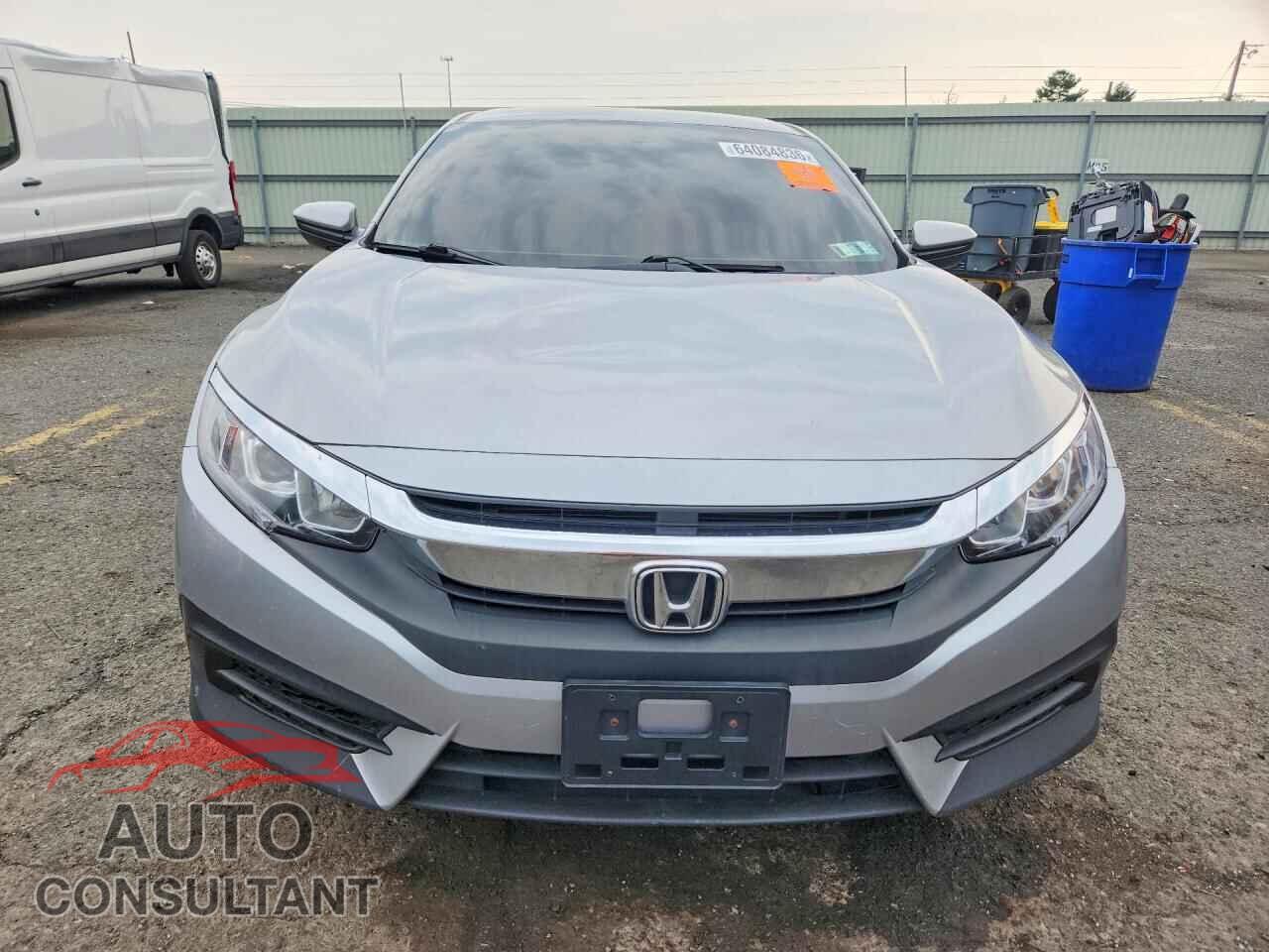 HONDA CIVIC 2017 - 2HGFC2F59HH543078
