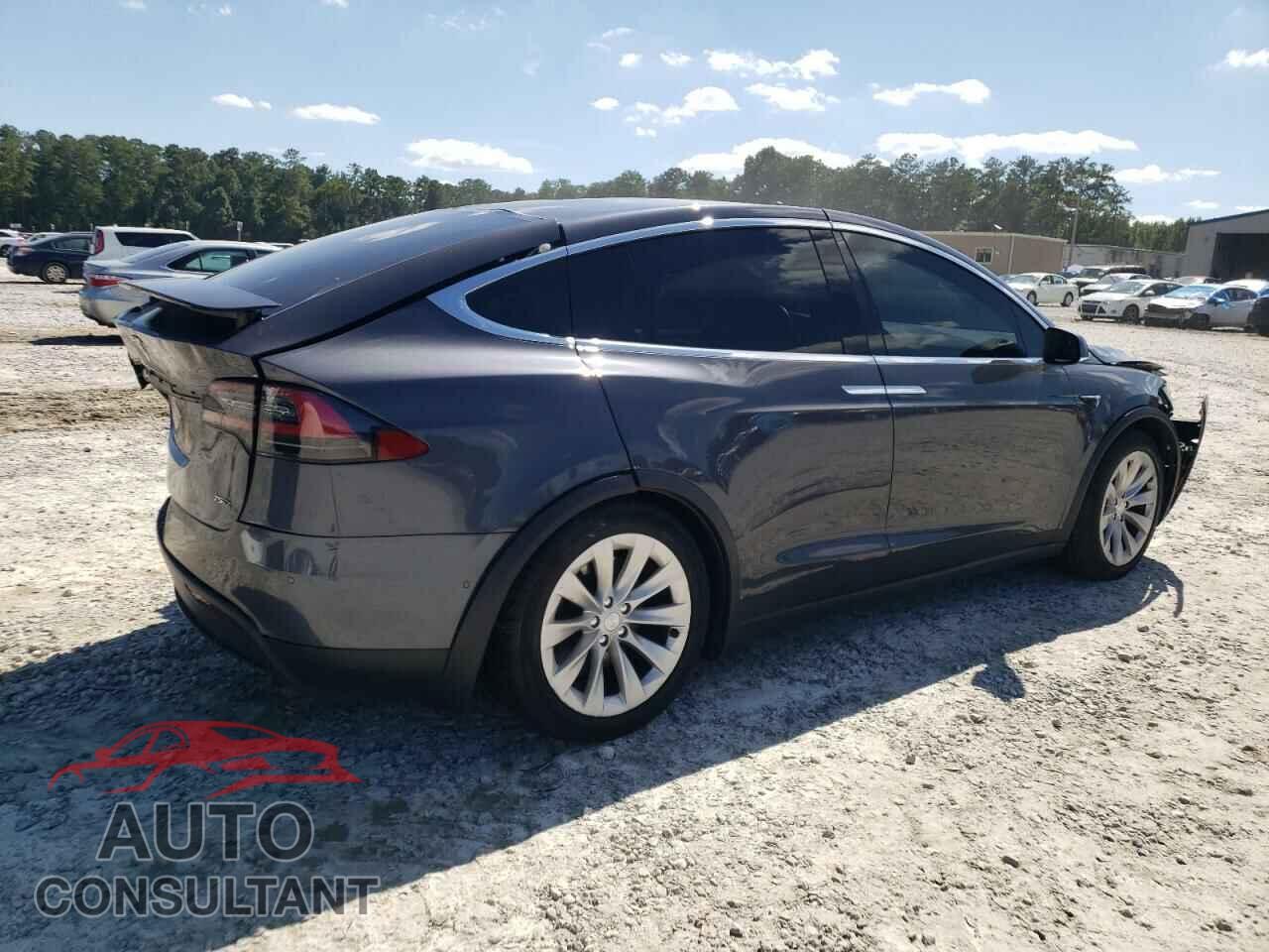 TESLA MODEL X 2017 - 5YJXCDE23HF051027