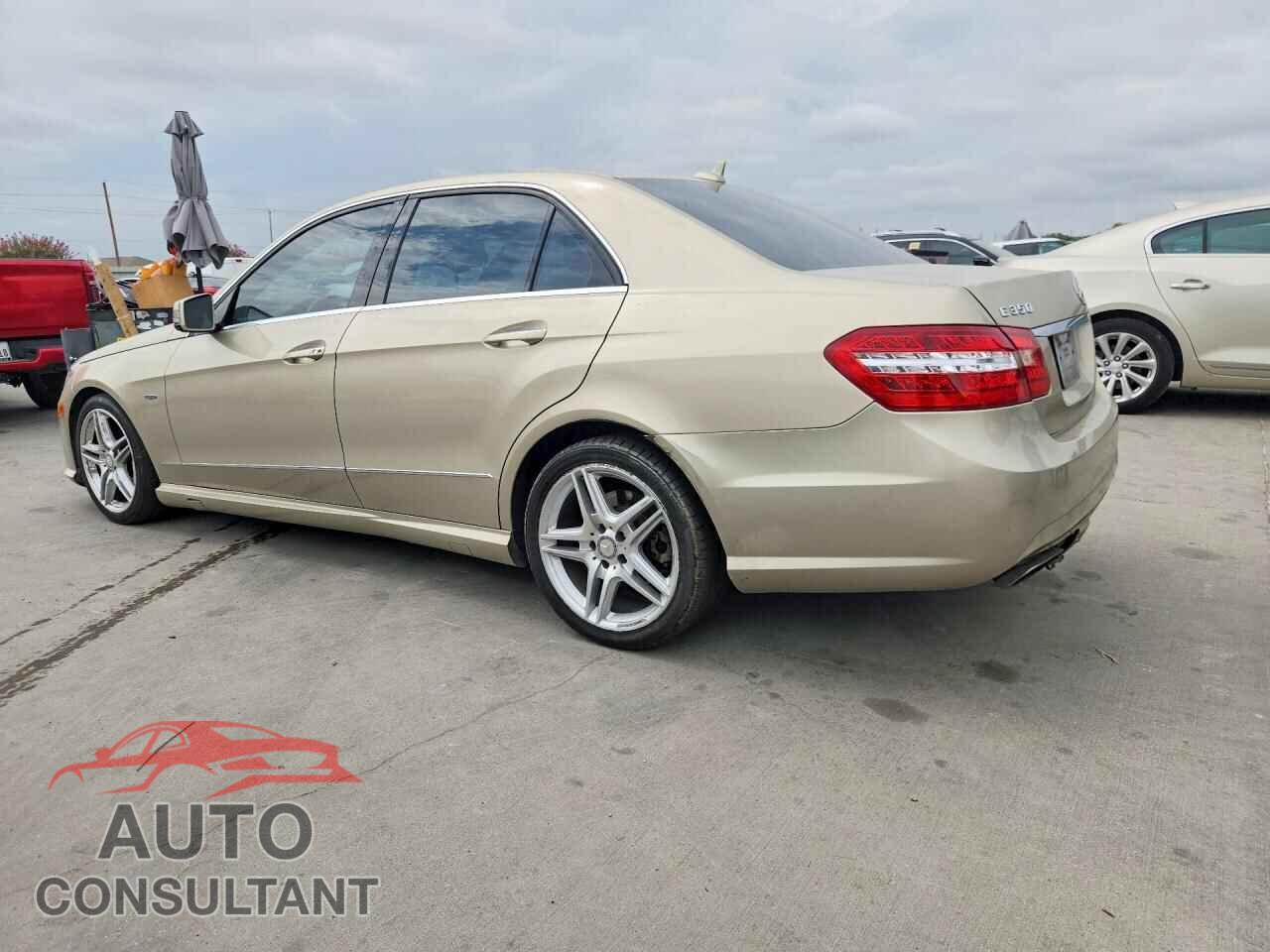 MERCEDES-BENZ E-CLASS 2012 - WDDHF5KB9CA569012