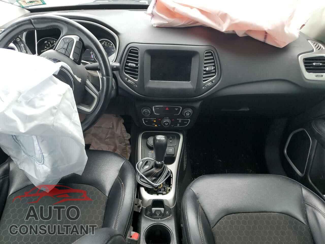 JEEP COMPASS 2017 - 3C4NJDBB0HT666718