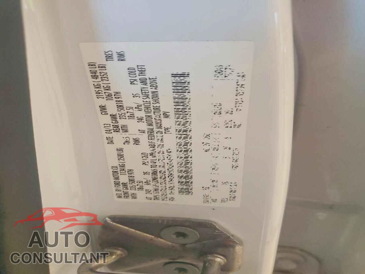 FORD ESCAPE 2013 - 1FMCU9G91DUD49849