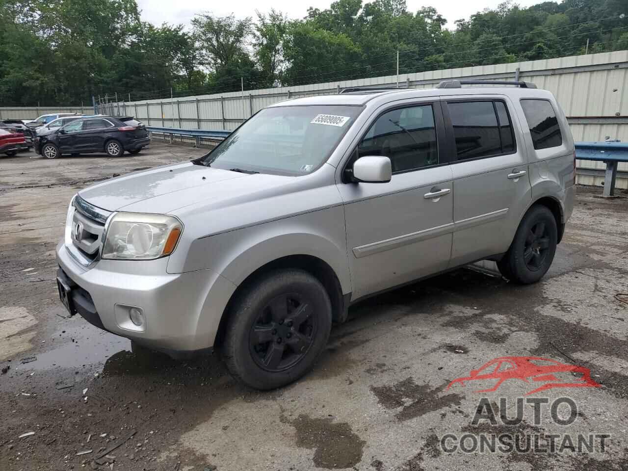 HONDA PILOT 2011 - 5FNYF4H56BB090980