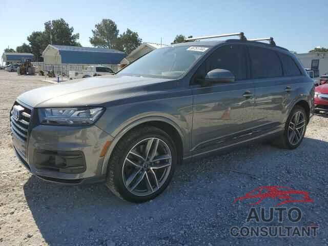 AUDI Q7 2018 - WA1VAAF7XJD008429