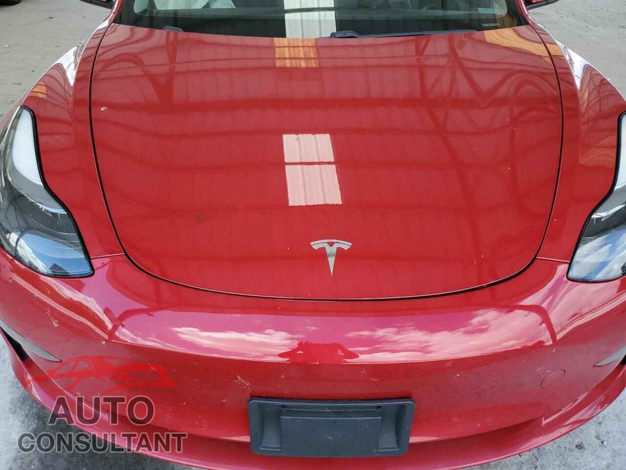 TESLA MODEL 3 2021 - 5YJ3E1EB0MF013076