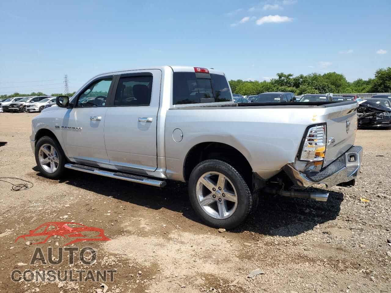 DODGE RAM 1500 2012 - 1C6RD7LT3CS126234