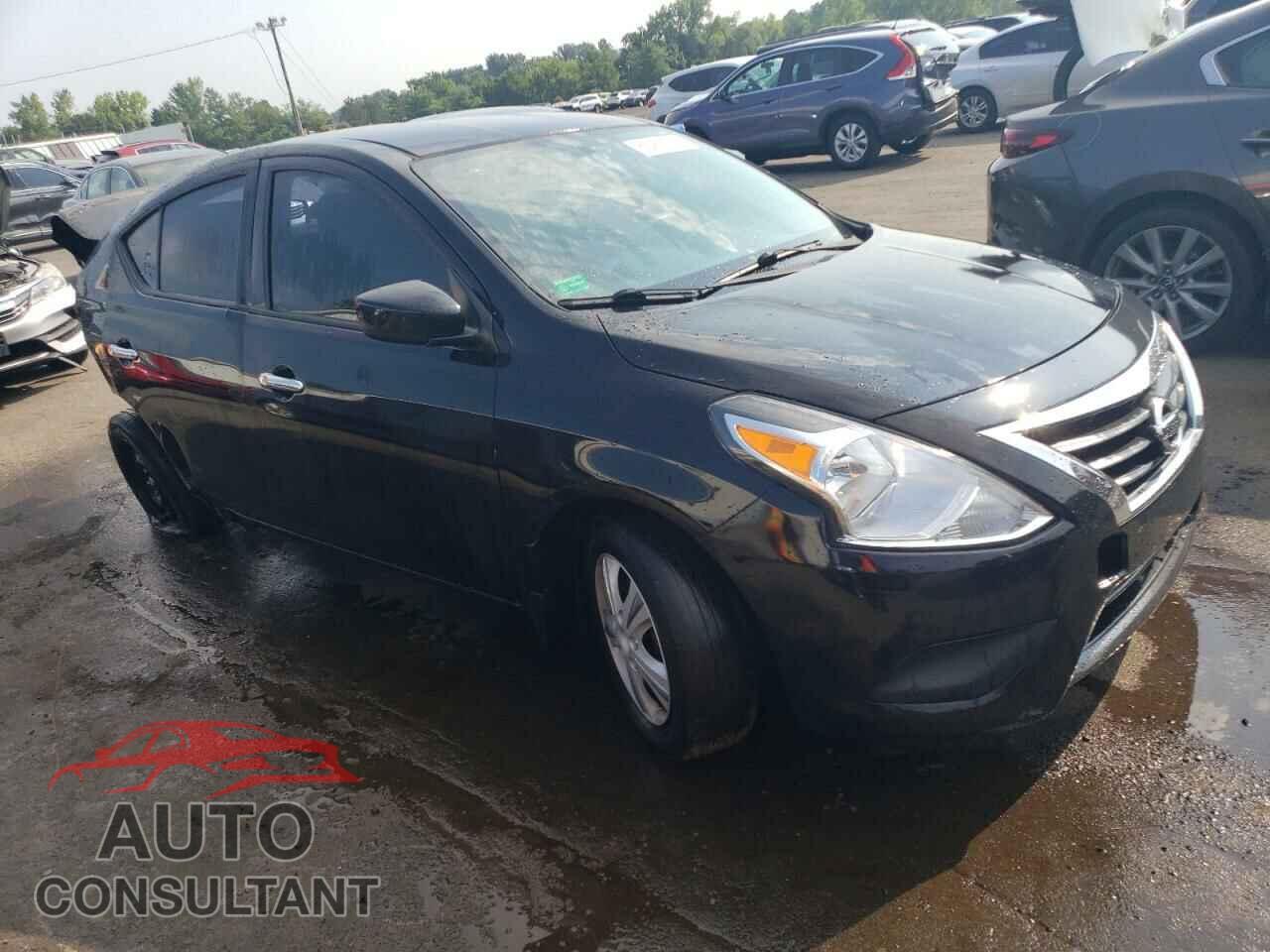 NISSAN VERSA 2017 - 3N1CN7AP3HL889882