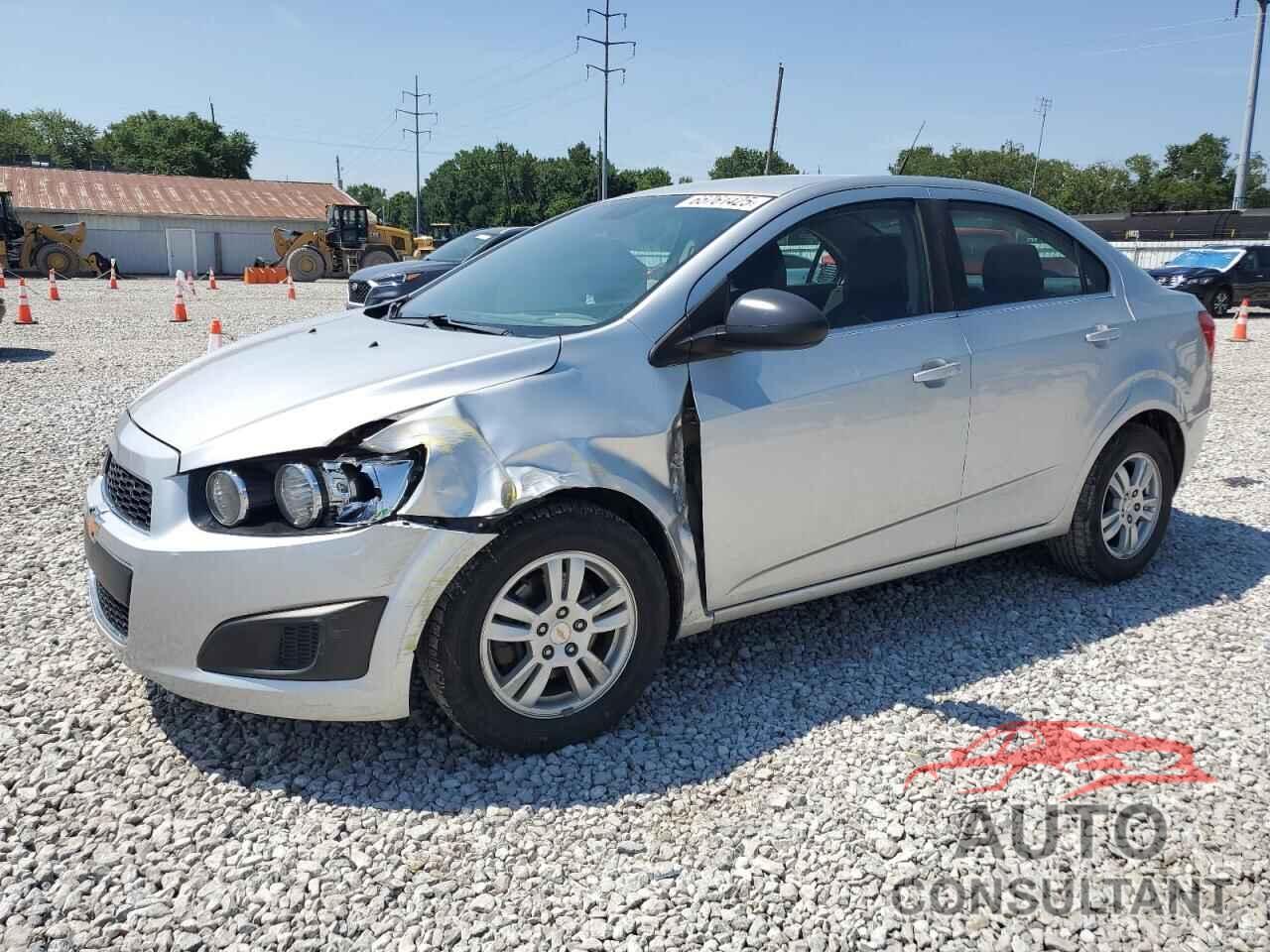 CHEVROLET SONIC 2012 - 1G1JC5SH3C4106413