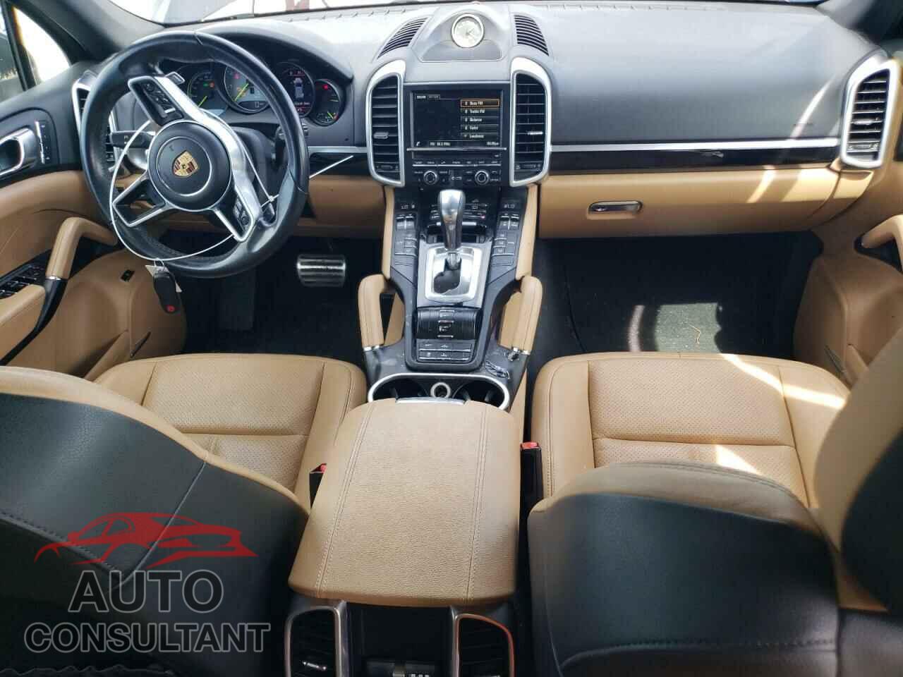 PORSCHE CAYENNE 2016 - WP1AE2A29GLA64269