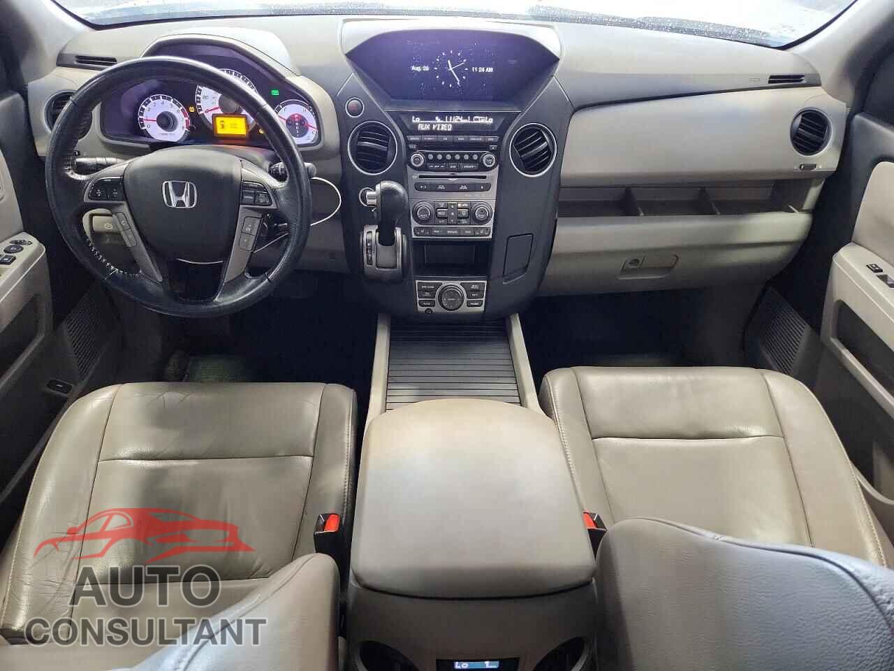 HONDA PILOT 2015 - 5FNYF4H94FB044203
