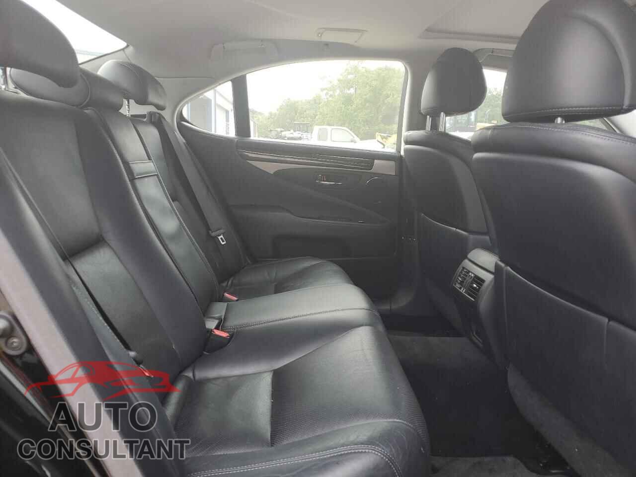 LEXUS LS460 2014 - JTHCL5EF4E5021988