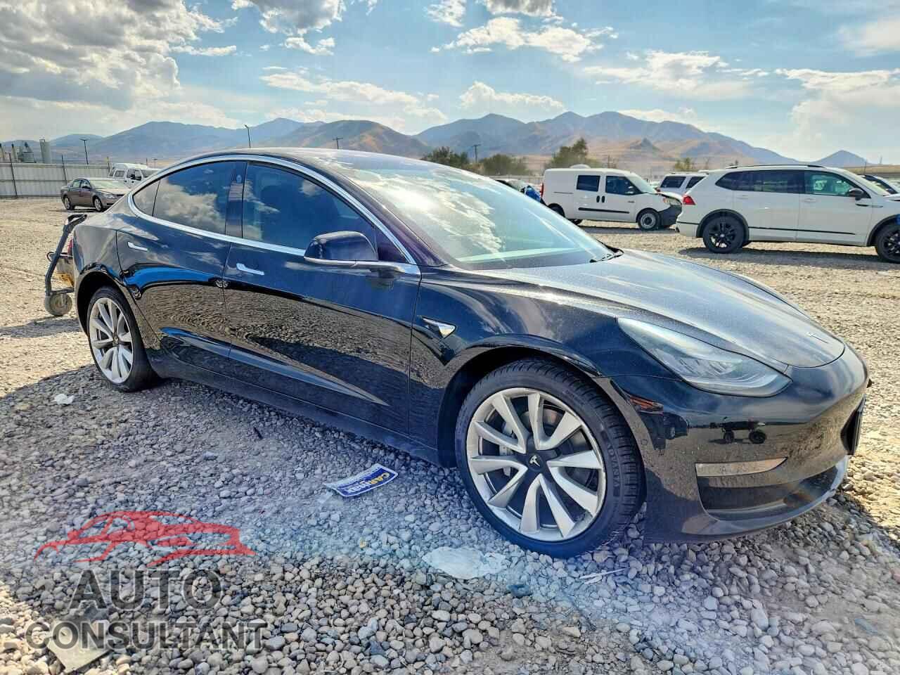 TESLA MODEL 3 2018 - 5YJ3E1EA1JF176435