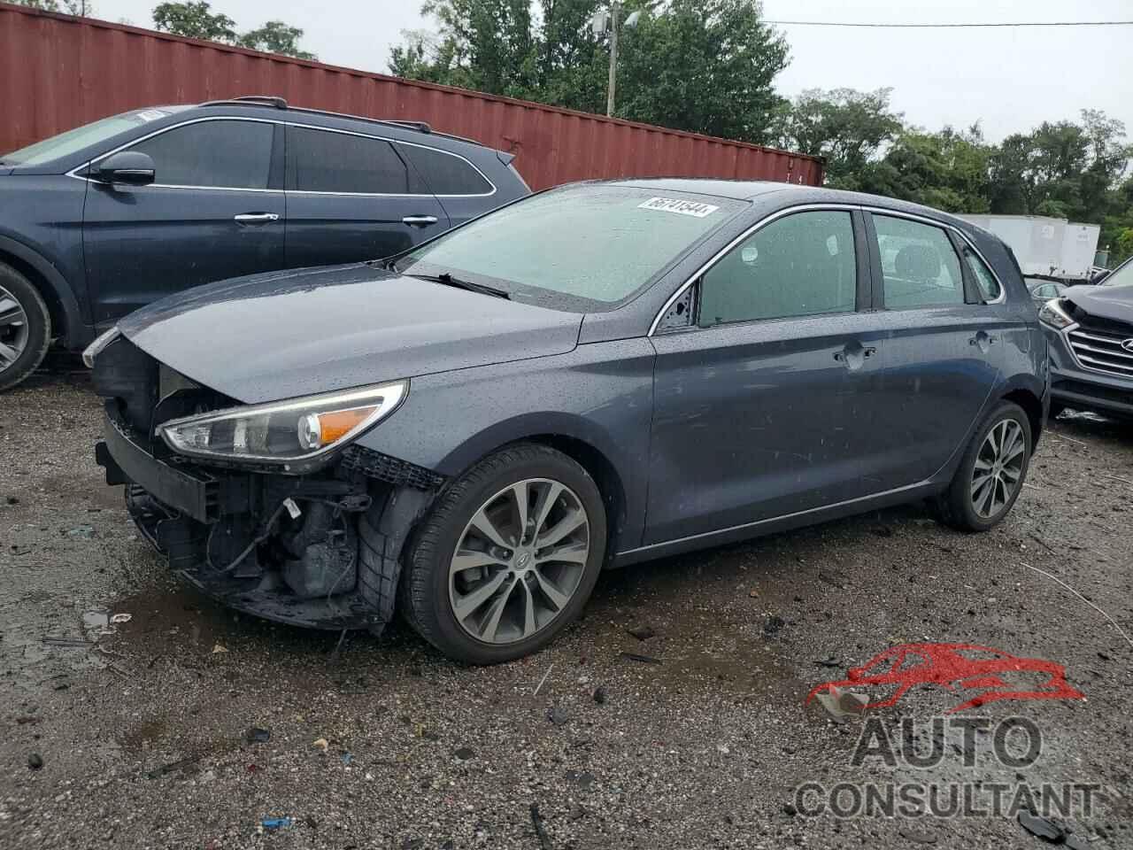 HYUNDAI ELANTRA 2018 - KMHH35LE3JU032350