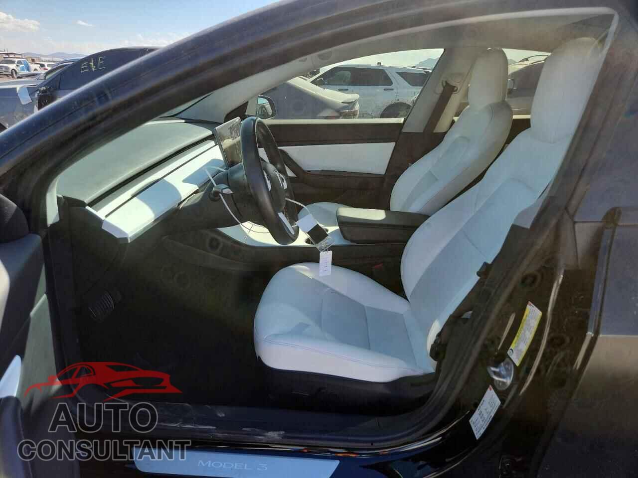 TESLA MODEL 3 2018 - 5YJ3E1EB4JF095986
