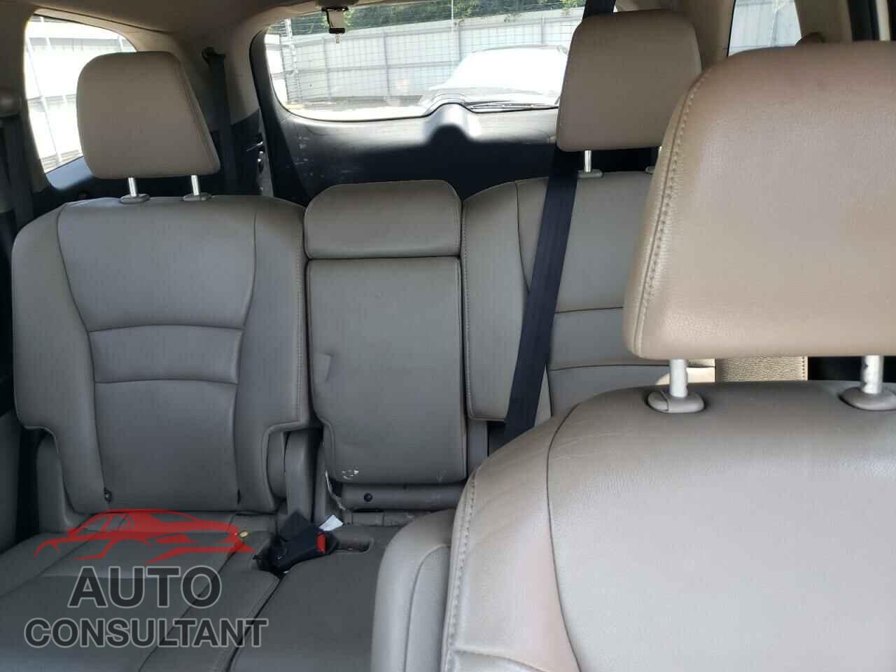 HONDA PILOT 2016 - 5FNYF6H55GB046360
