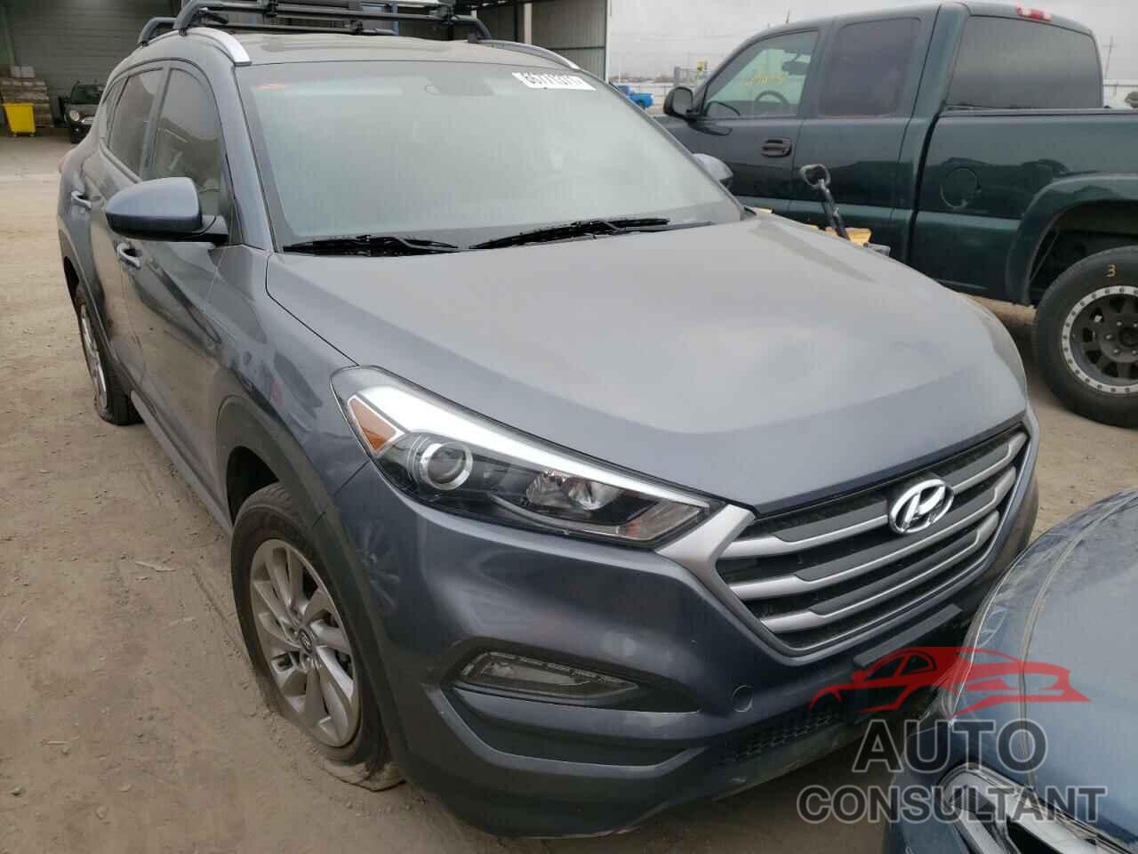 HYUNDAI TUCSON 2017 - KM8J3CA48HU417154