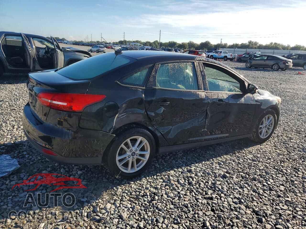 FORD FOCUS 2017 - 1FADP3F2XHL275107