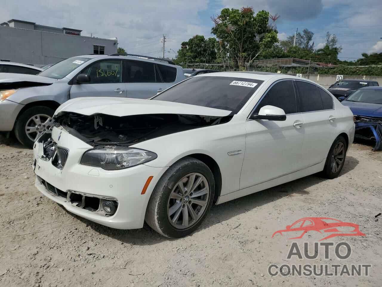 BMW 5 SERIES 2016 - WBA5A5C55GG353517