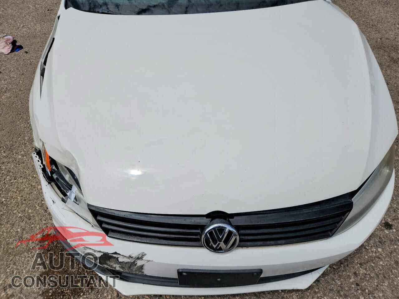 VOLKSWAGEN JETTA 2012 - 3VWLL7AJ5CM360111