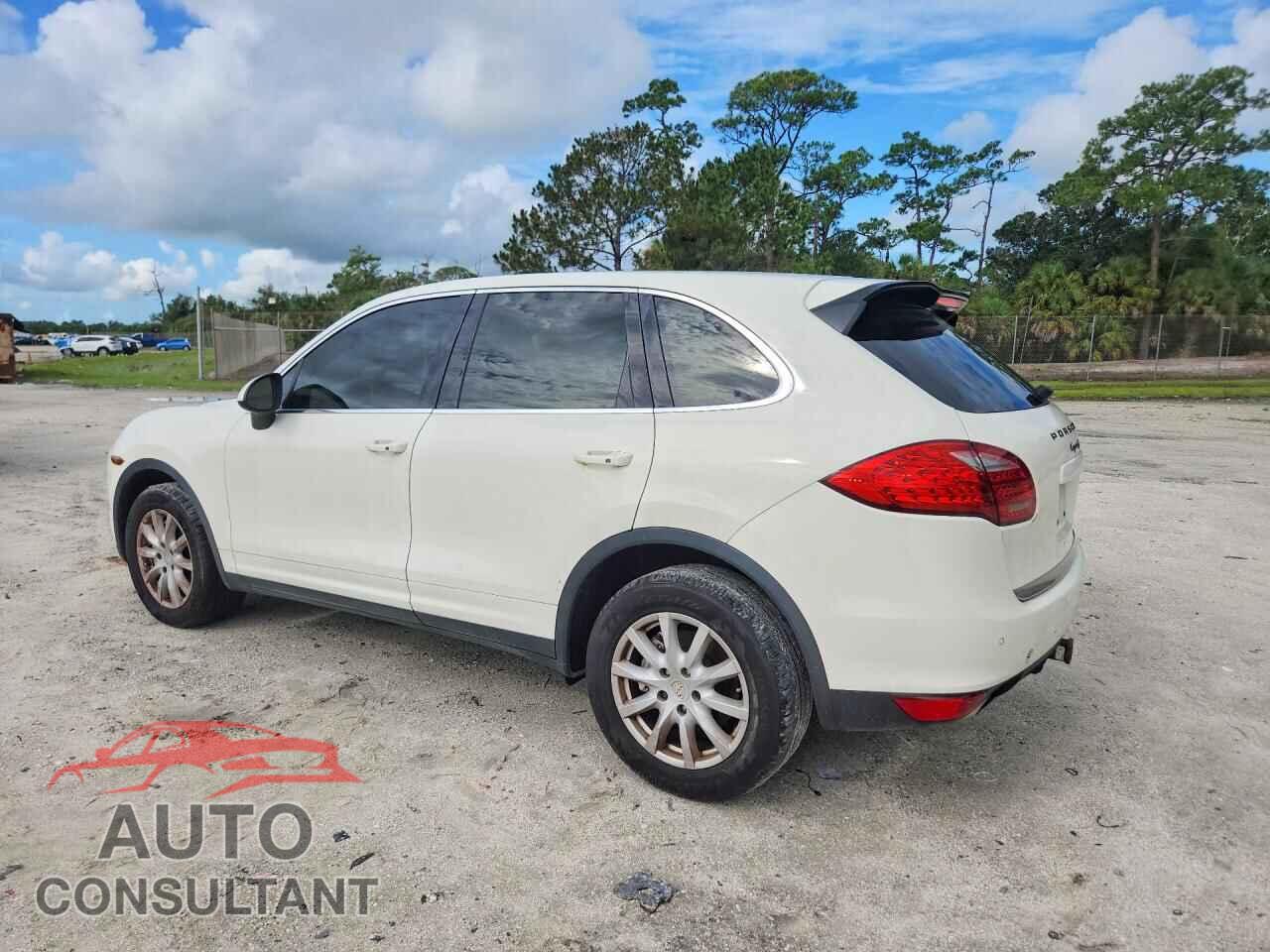PORSCHE CAYENNE 2011 - WP1AB2A20BLA47586